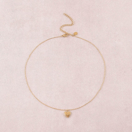 Necklace - shiny heart with milgrain effect edges