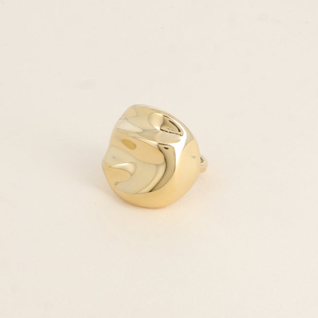 Ring - domed piece with wavy shapes