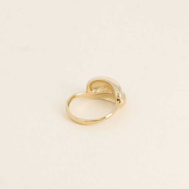 Bague - pièce de deux formes entrelacées