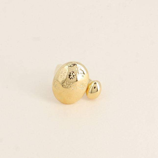 Open ring - large oval with engraved polka dots and small smooth oval