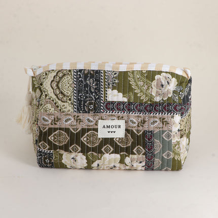 Grande trousse - jolis motifs et AMOUR avec 3 coeurs, 100% polyester, 20 x 11 x 11,5 cm