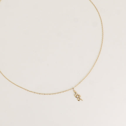 Collier - pendentif serpent