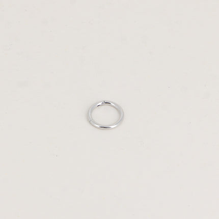 Piercing en titane - anneau clicker 8mm