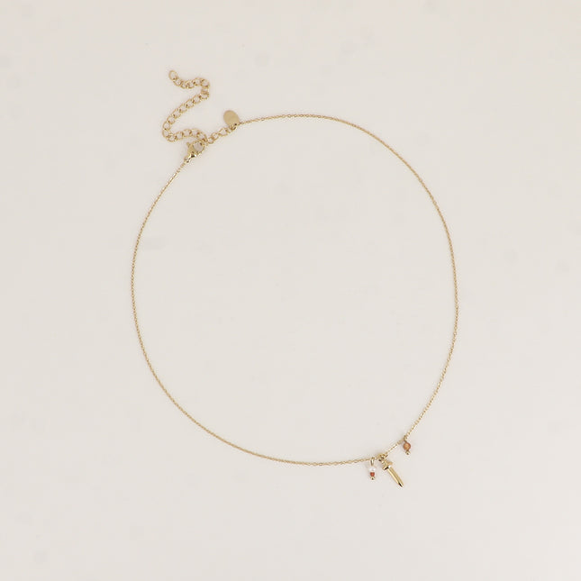 Collier - pendentif en forme d'épée, perle d'eau douce, pierre naturelle