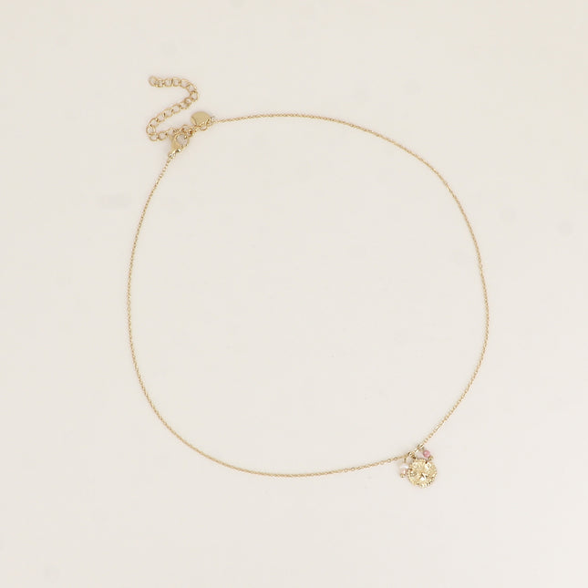 Collier - fleur texturée, petite perle d'eau douce et pierre naturelle