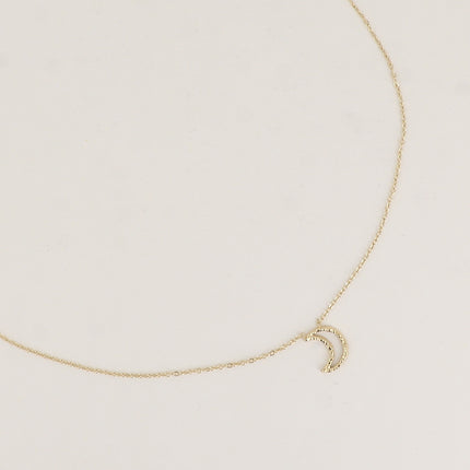 Collier - croissant de lune texturé et ajouré