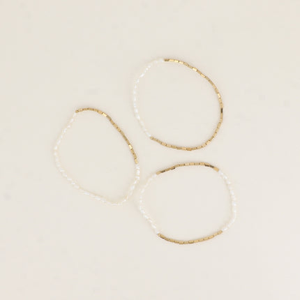 Lot de 3 bracelets élastiques - perles en acier inoxydable et perles d'eau douce