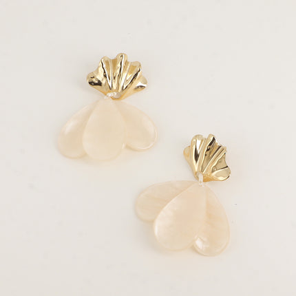 Boucles pendantes - pièce type corail et 2 pièces en résine