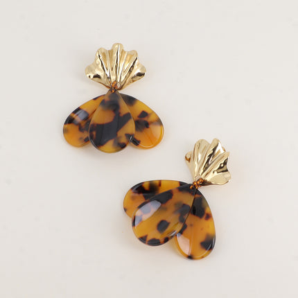 Boucles pendantes - pièce type corail et 2 pièces en résine