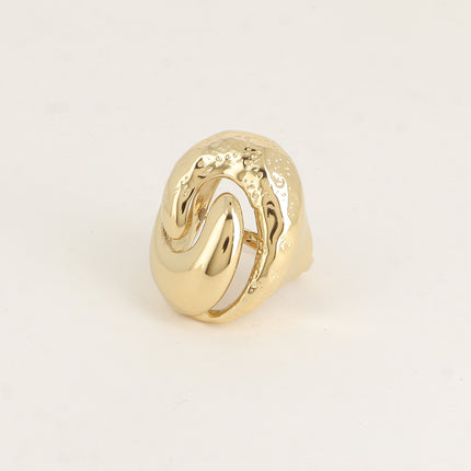 Ring - yin yang style pattern