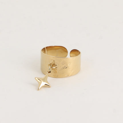 Bague - anneau effet brossé et pampille en forme d'étoile