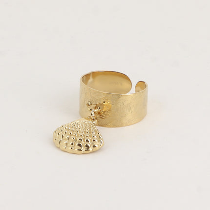 Bague - anneau effet brossé et pampille coquillage