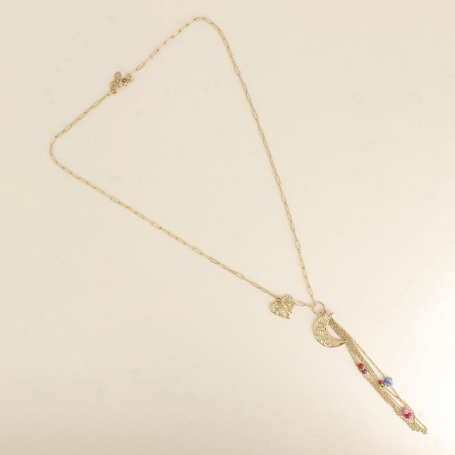 Collier - lune, coeur, chaînes pendantes et perles