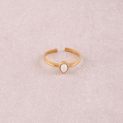 Bague - anneau fin et pierre naturelle goutte