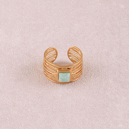 Bague - anneau large et pierre naturelle carrée
