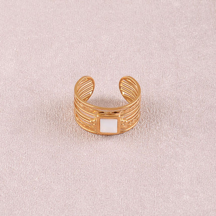 Bague - anneau large et pierre naturelle carrée
