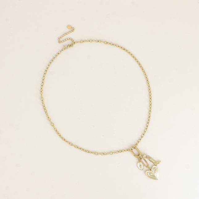 Collier - anneau mousqueton et 3 pendentifs (botte, triple coeur, étoile du Nord sur émail)