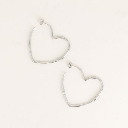 Hoop earrings - heart shape
