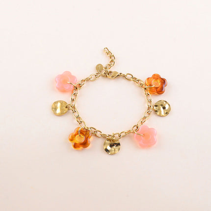 Bracelet - fleurs en résine et pastilles martelées