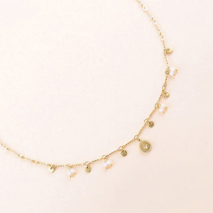 Collier - pastilles rondes martelées, pierres naturelles et pendentif corail en émail
