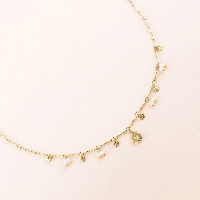 Collier - pastilles rondes martelées, pierres naturelles et pendentif corail en émail