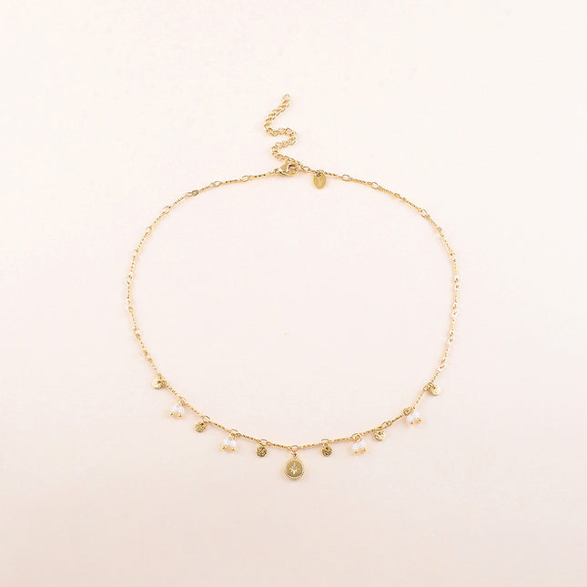 Collier - pastilles rondes martelées, pierres naturelles et pendentif corail en émail