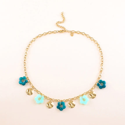 Collier - fleurs en résine et pastilles martelées
