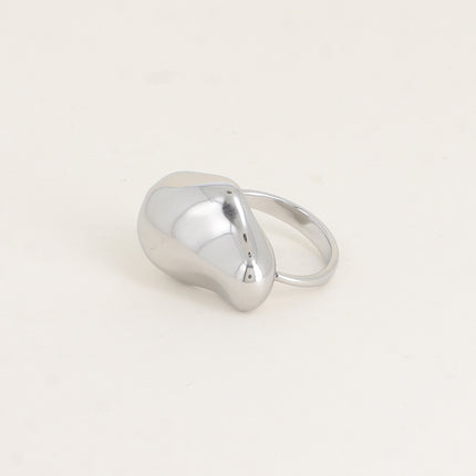 Bague - forme ondulée bombée martelée