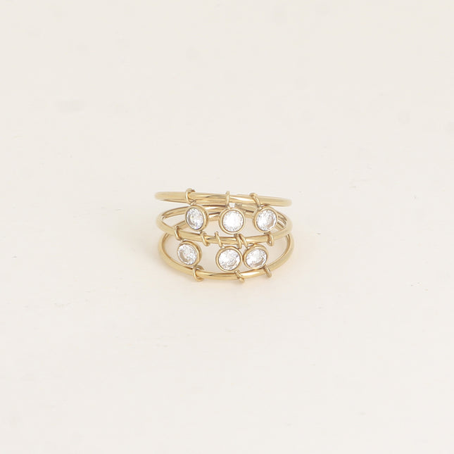 Bague - 3 anneaux et oxydes de zirconium ronds