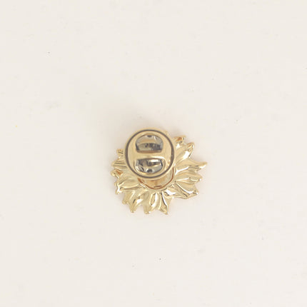 Pin's - pièce en forme de fleur