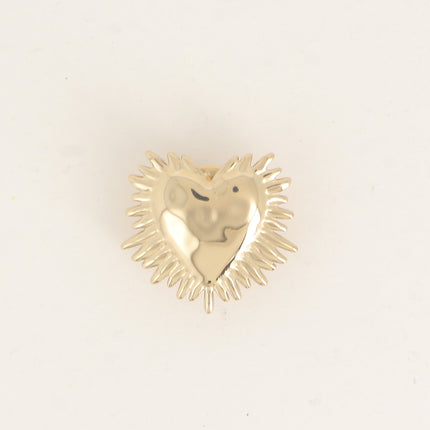 Pin's - motif coeur brûlant