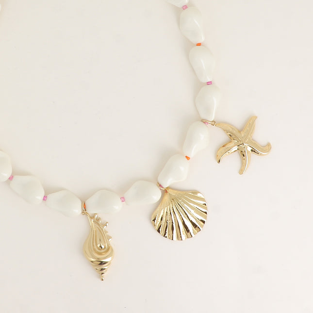 Collier - 2 coquillages, étoile de mer