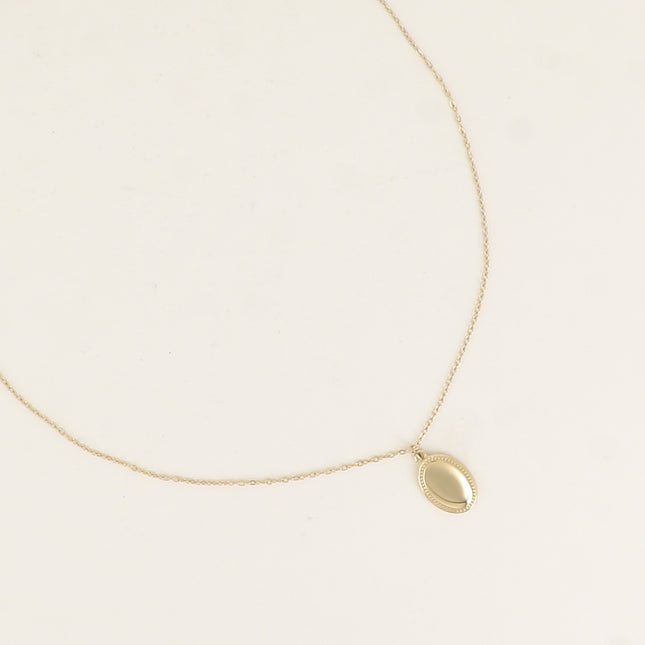 Collier - médaillon ovale