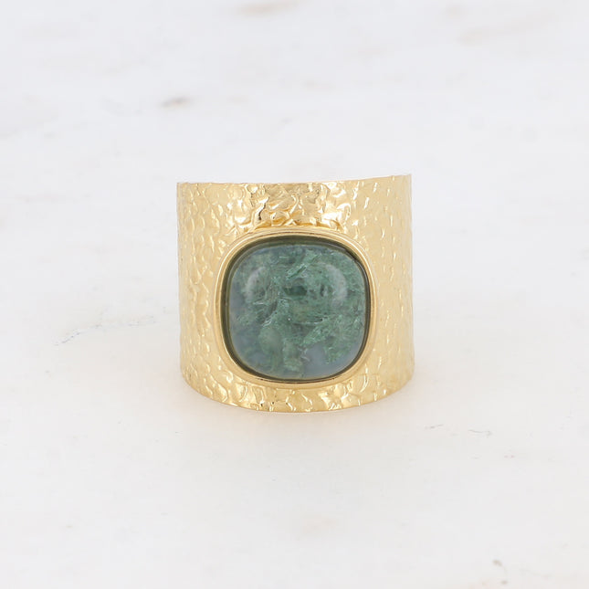 Wide ring - scaled effect, square cabochon and enamel
