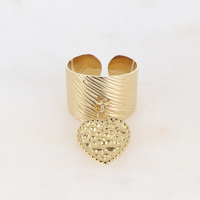 Bague Kena - pampille coeur martelée