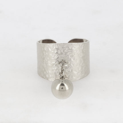 Bague Badia - martelé et pampille boule