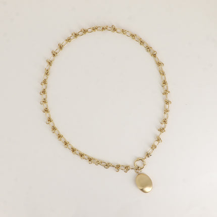 Collier - maille alternée, fermoir bouée et pendentif ovale reflet brossé