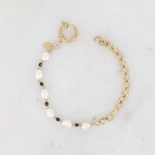 Bracelet Galatea - mousqueton, maille, perles d'eau douce et pierres naturelles