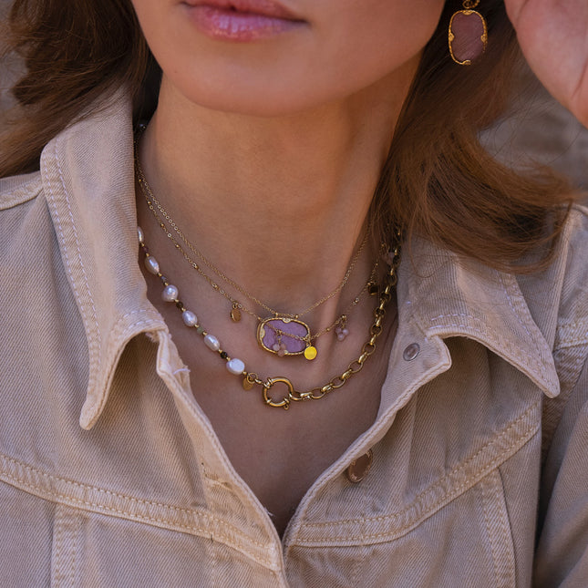 Collier Galatea - mousqueton, perles d'eau douce et pierres naturelles 45CM