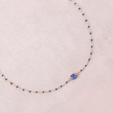 Collier Noelynn - chaîne émaillée, maille café de grain, pierre naturelle ovale