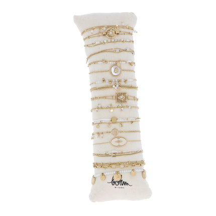 Set of 16 bracelets - gold - average price of €5.70/pc