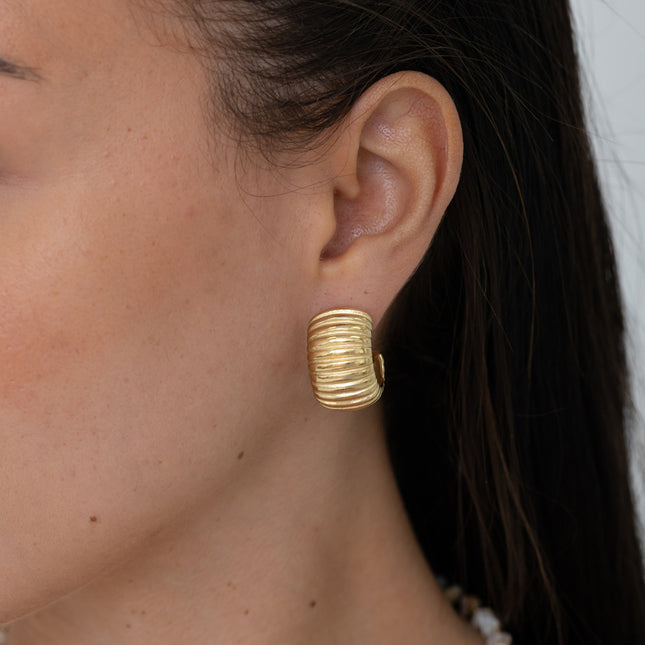 Creole earrings - wide grooved ring