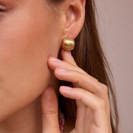 Boucles Noelle - carré bombé effet brossé mat