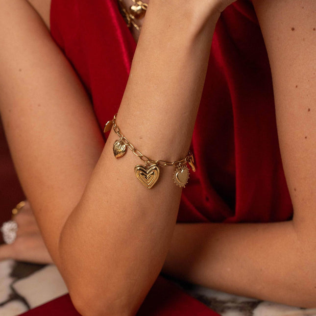 Kaeri Bracelet - Multi-Charm Hearts