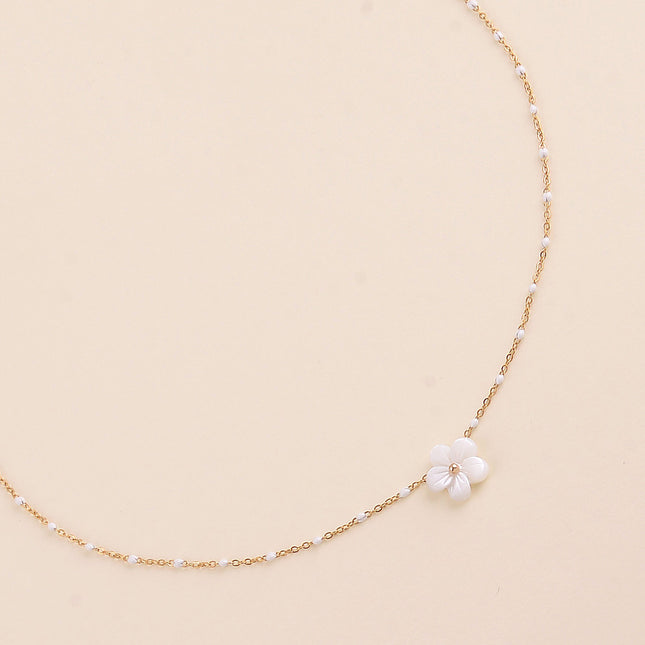 Necklace - chain with enameled details and mother-of-pearl flower