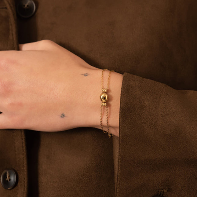 Penelope bracelet - small domed circle