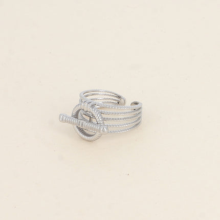 Bague - 5 anneaux fins ajourés striés, barre horizontale et anneau