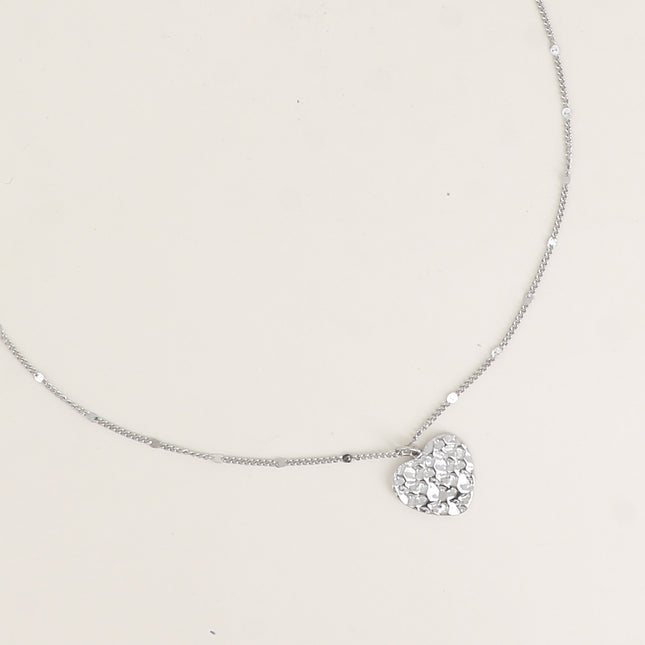 Collier - pendentif plat coeur martelé
