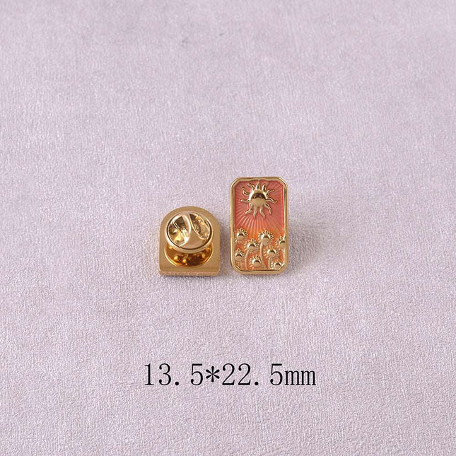 Pin's - soleil et fleurs sur fond d'émail