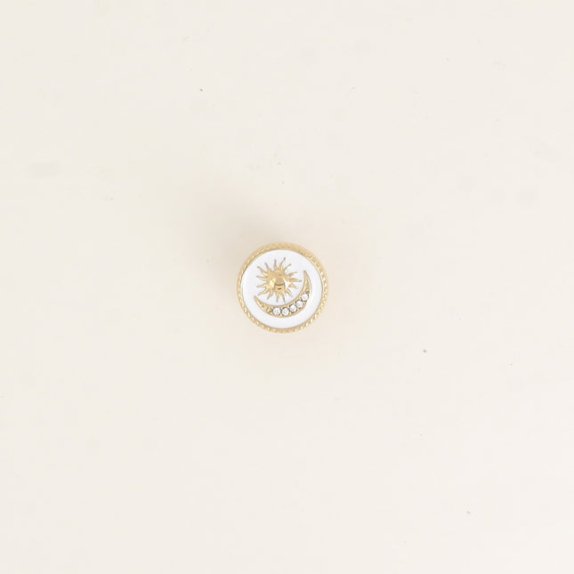 Pin's - médaillon rond émaillé, soleil et lune embellie avec oxydes de zirconium
